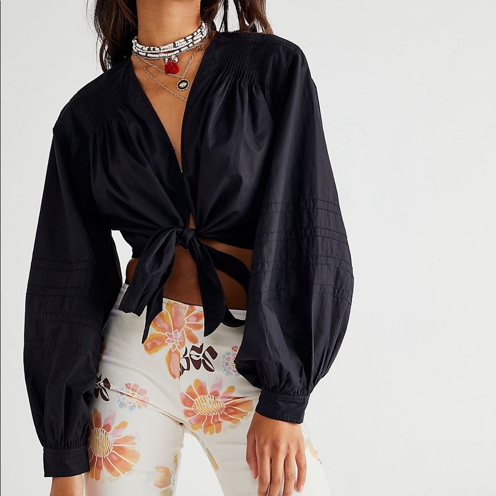 NWT Free People Gigi tie front top